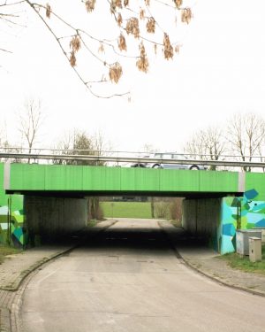 h6r6-a05 Bremersweg - Viaduct - Fifty shades of green-James Jetlag (NL)